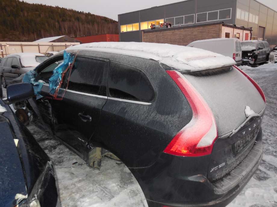 Volvo XC60 2008-2013 (Type I, Fase 1) , Motorkode: D5244T17, Girkassekode: