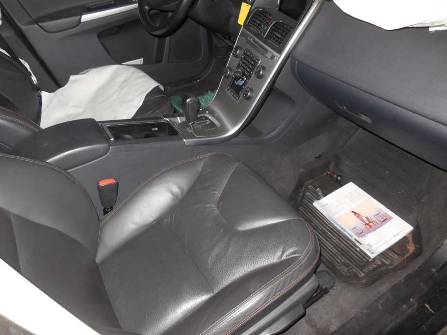 Volvo XC60 2008-2013 (Type I, Fase 1) , Motorkode: D5244T17, Girkassekode: