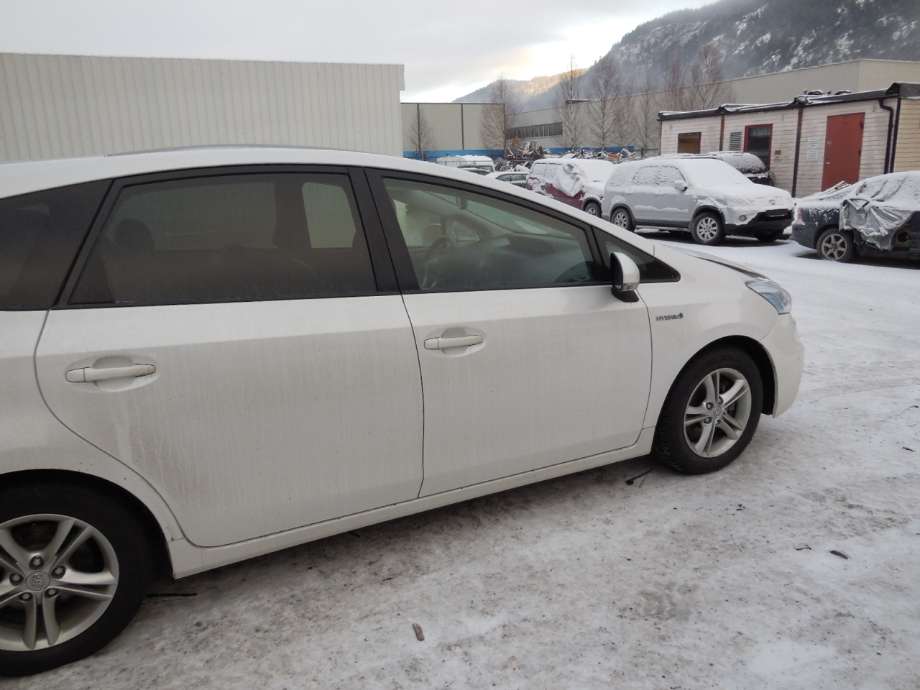Toyota Prius +7 2012-2020 (Type III) (stasjonsvogn) (stasjonsvogn), Motorkode: 2ZR-FXE, Girkassekode:
