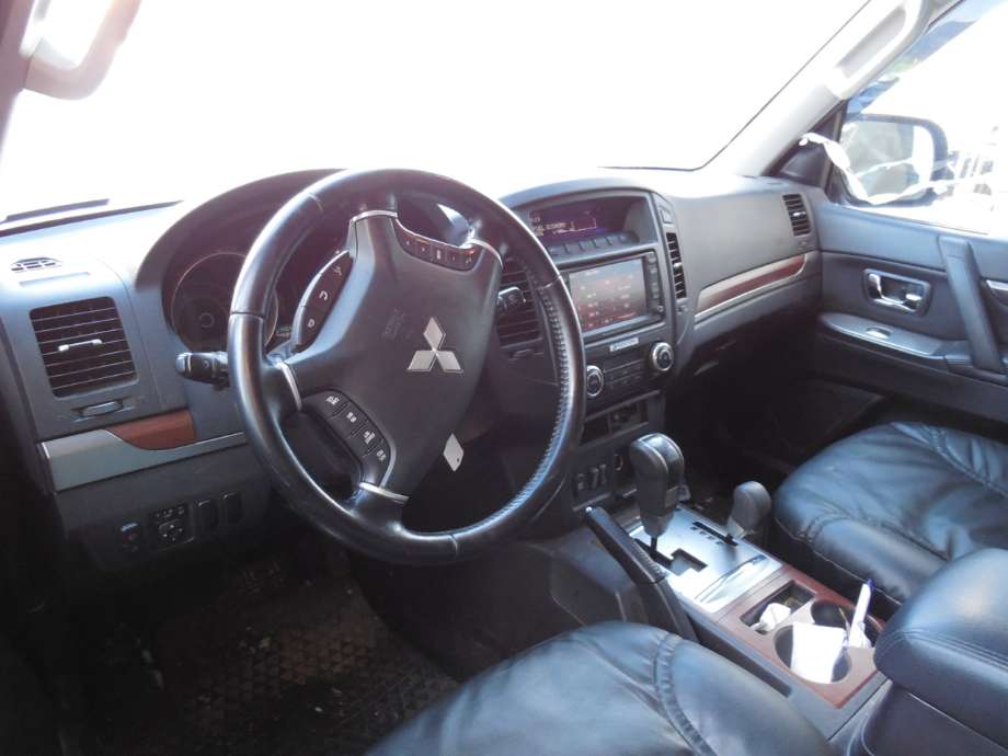 Mitsubishi Pajero 2007-2016 (Type IV, Fase 1) , Motorkode: 4M41, Girkassekode: