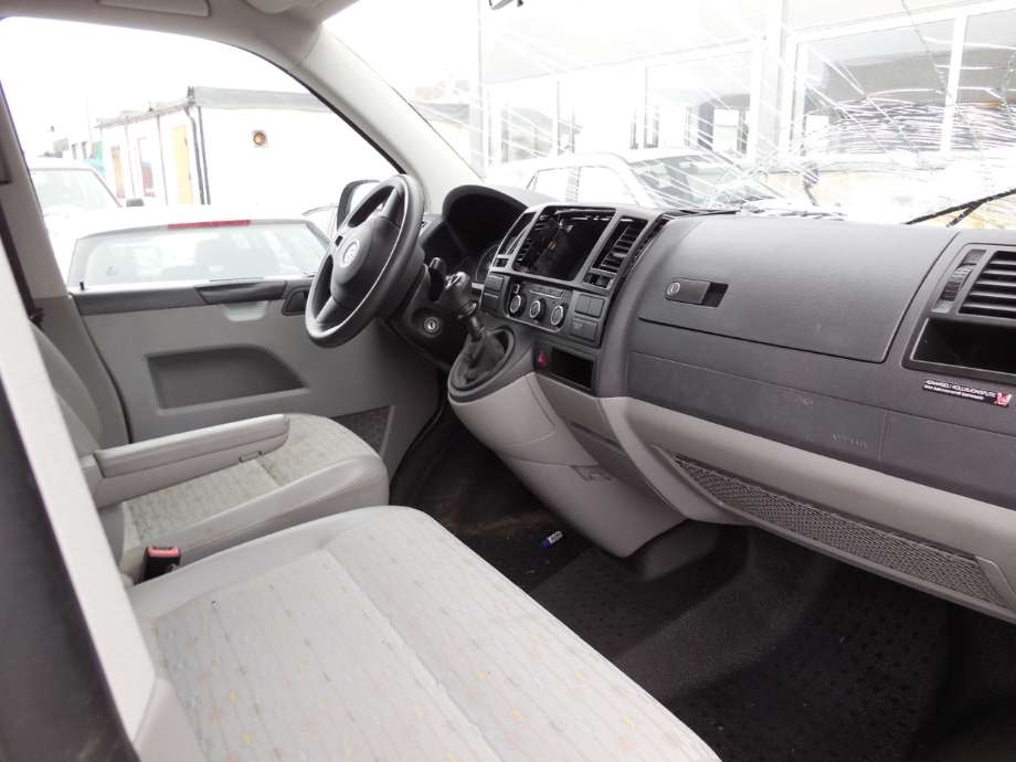 VW Transporter / Caravelle 2009-2015 (Fase 2) (T5) (T5), Motorkode: CAAC;CCHA, Girkassekode: