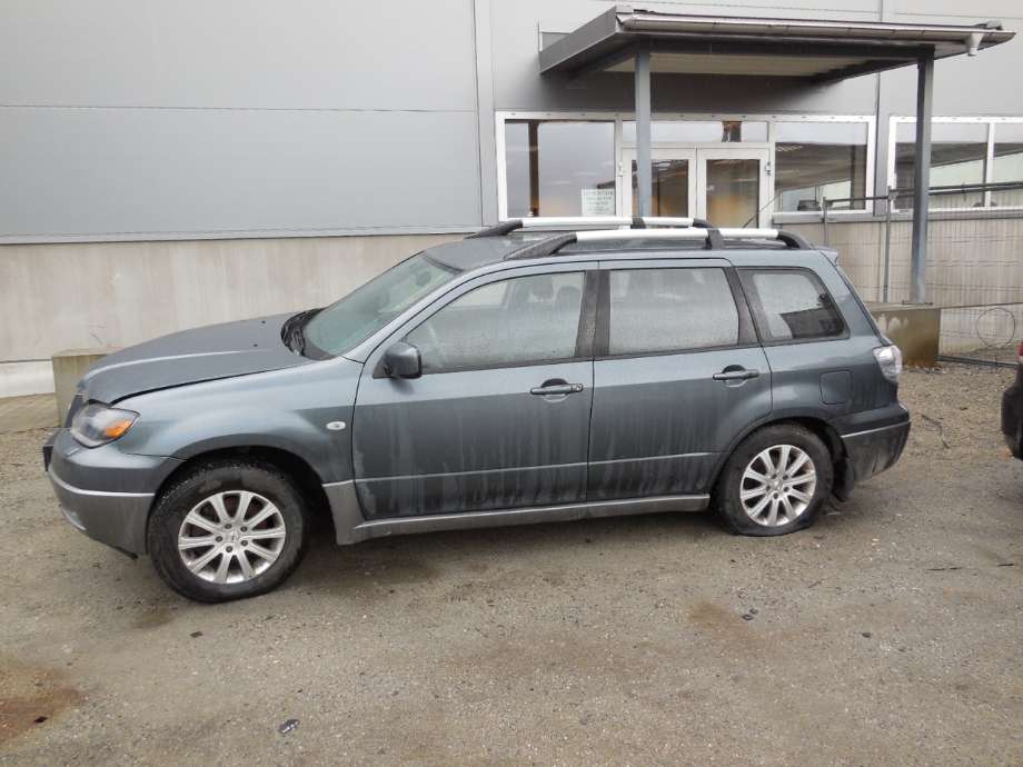 Mitsubishi Outlander 2003-2006 (Type I) , Motorkode: 4G69, Girkassekode: