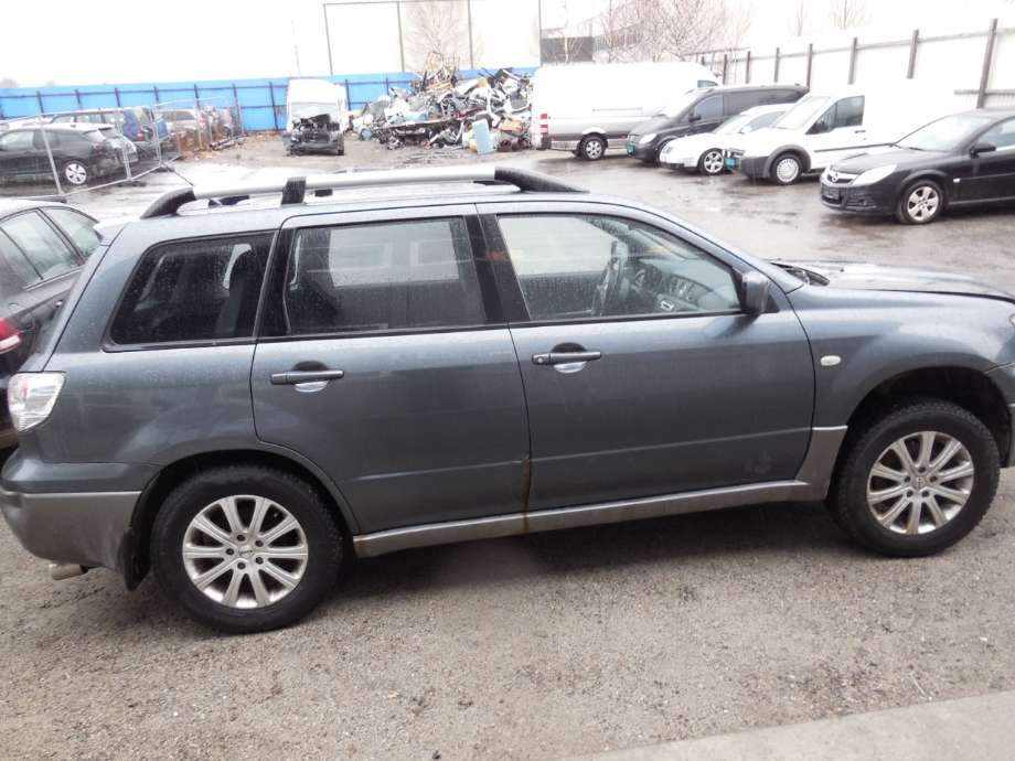 Mitsubishi Outlander 2003-2006 (Type I) , Motorkode: 4G69, Girkassekode: