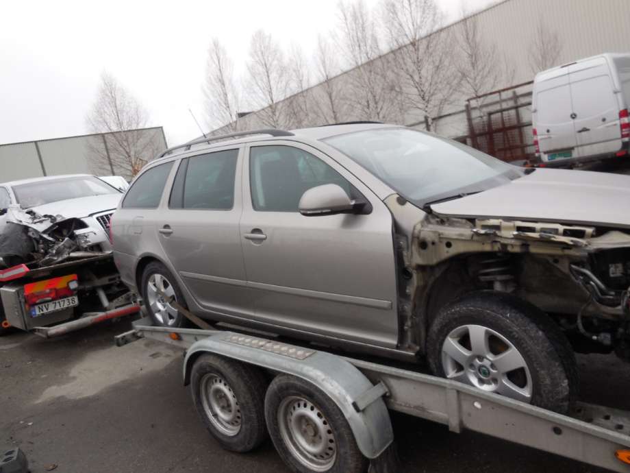 Škoda Octavia 2009-2013 (Type II, Fase 2) , Motorkode: CAYC, Girkassekode: 6t mann LNN