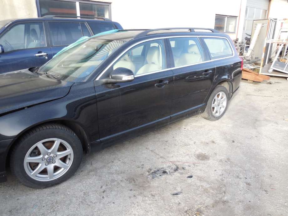 Volvo V70 2007-2013 (Type III, Fase 1) , Motorkode: D4204T, Girkassekode: 6t