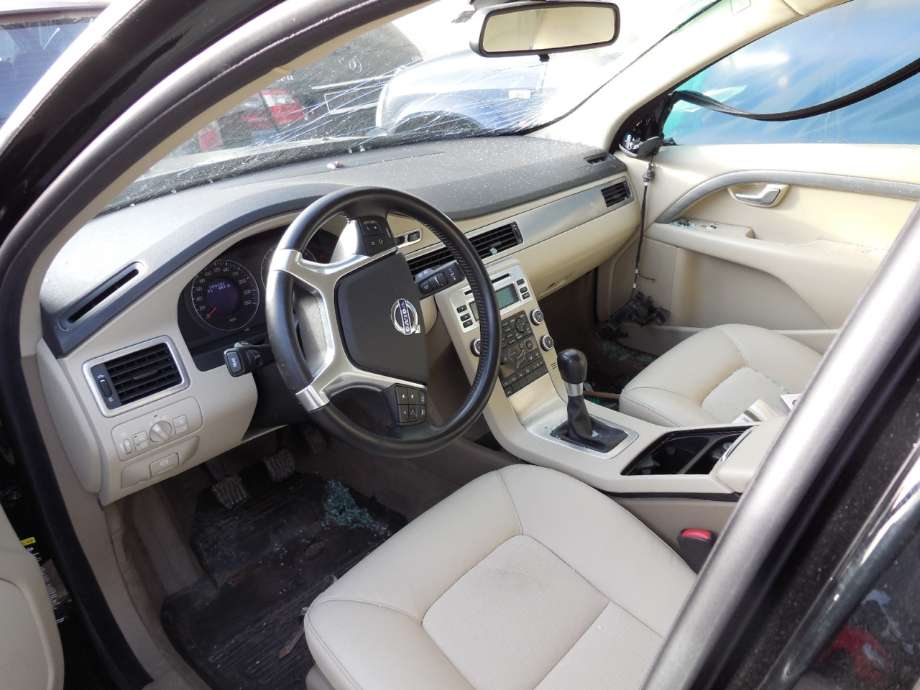 Volvo V70 2007-2013 (Type III, Fase 1) , Motorkode: D4204T, Girkassekode: 6t