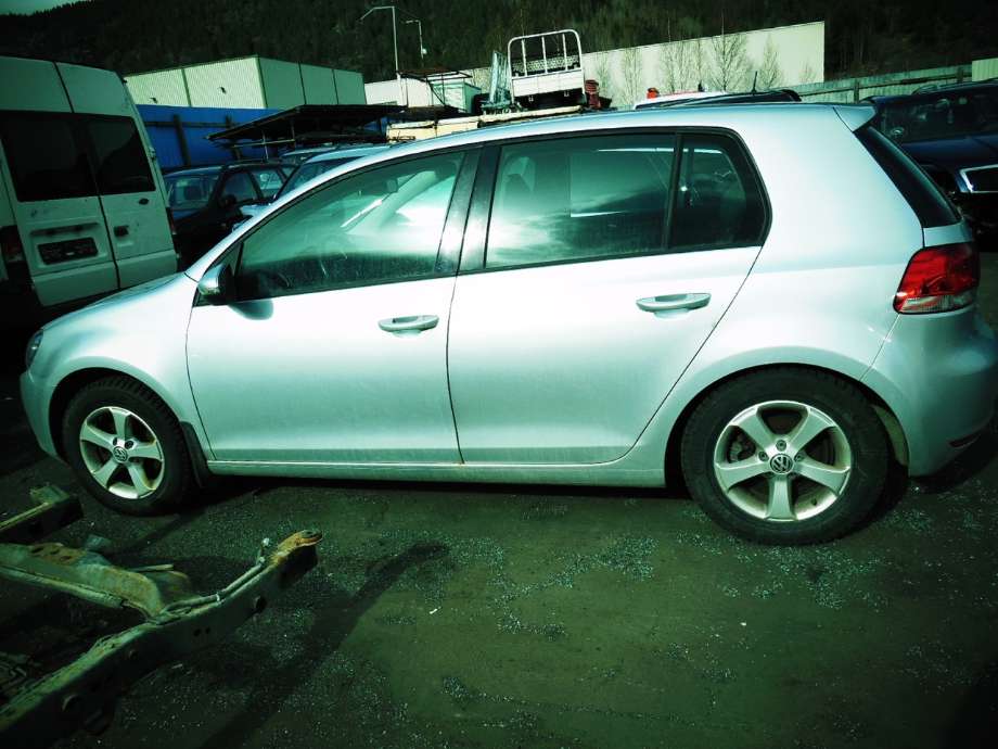 VW Golf VI 2008-2012 , Motorkode: CAYC, Girkassekode: 5t man-LUB