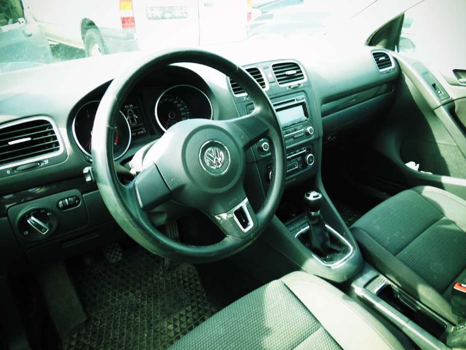 VW Golf VI 2008-2012 , Motorkode: CAYC, Girkassekode: 5t man-LUB