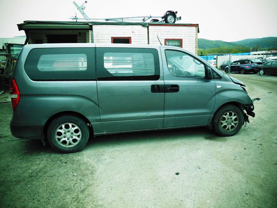 Hyundai H-1 2008-2012 (Type II, Fase 1) , Motorkode: D4CB-H, Girkassekode: 5t mann