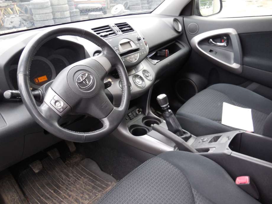 Toyota RAV4 2006-2009 (Type III, Fase 1) , Motorkode: 2AD-FTV, Girkassekode: 6t mann