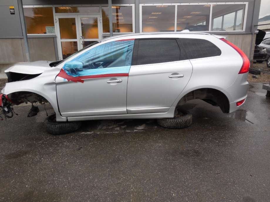 Volvo XC60 2008-2013 (Type I, Fase 1) , Motorkode: D5244T10, Girkassekode: