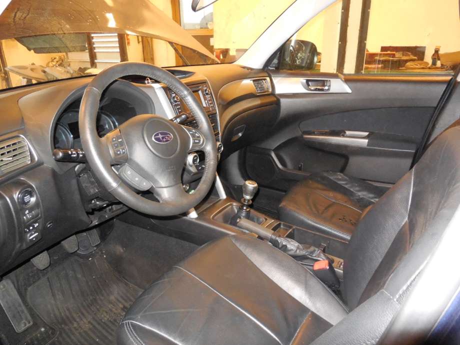 Subaru Forester 2008-2013 (Type III) , Motorkode: EE20, Girkassekode: 6t man.