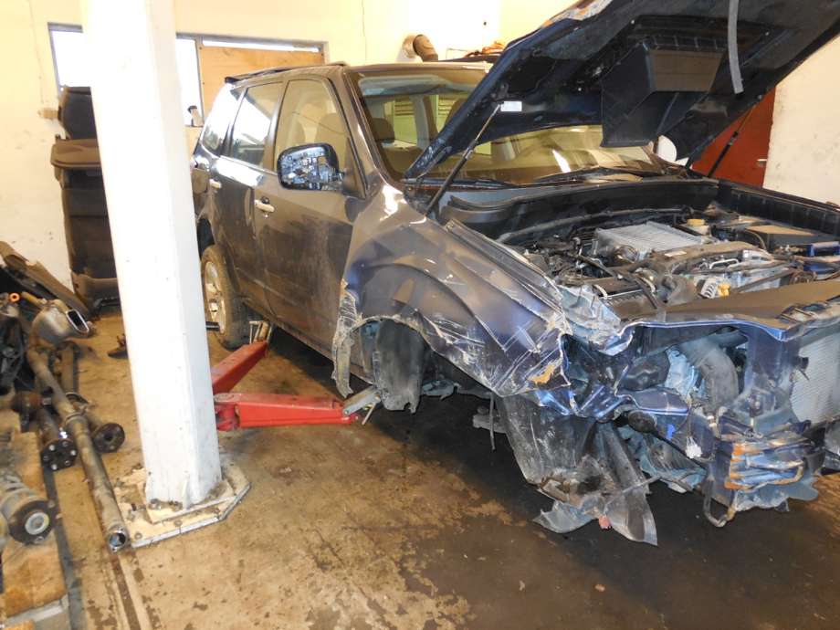 Subaru Forester 2008-2013 (Type III) , Motorkode: EE20, Girkassekode: 6t man.