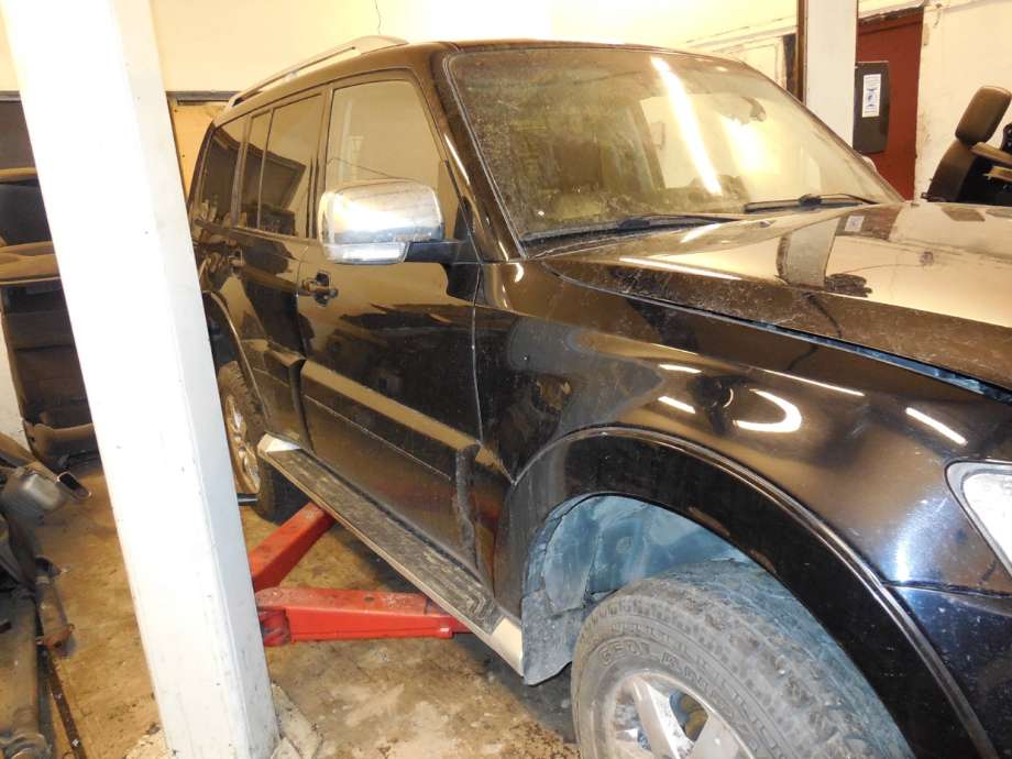 Mitsubishi Pajero 2007-2016 (Type IV, Fase 1) , Motorkode: 4M41, Girkassekode: 