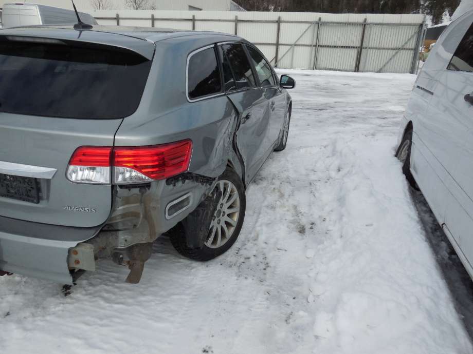 Toyota Avensis 2009-2015 (Type III, Fase 1) , Motorkode: 2AD-FHV, Girkassekode: