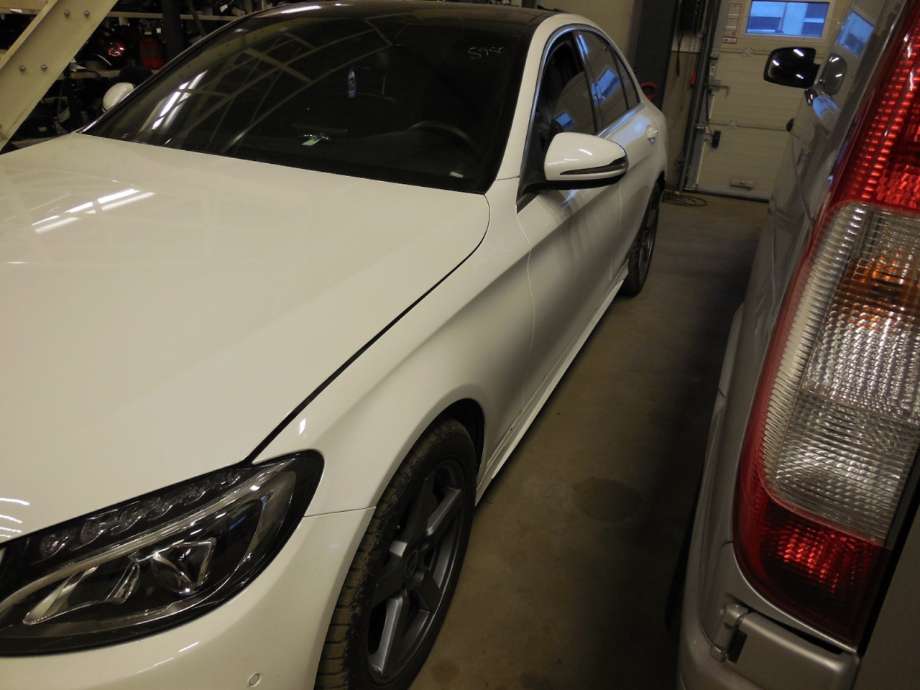 Mercedes C-Klasse 2014-2018 (Fase 1) (W205) (W205), Motorkode: M274.910, Girkassekode: