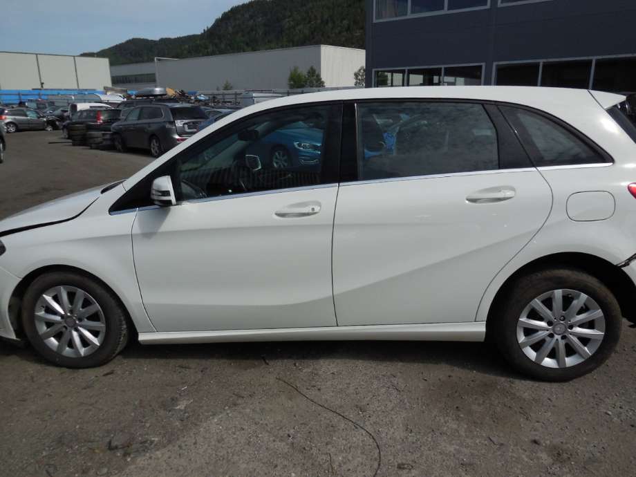 Mercedes B-Klasse 2011-2018 (W246) (W246), Motorkode: OM651.901, Girkassekode: 