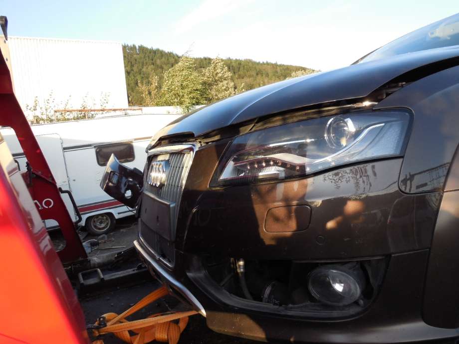 Audi A4, Allroad 2009-2016 (Type I) (B8) (B8), Motorkode: CDNC, Girkassekode: