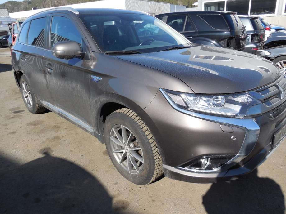 Mitsubishi Outlander 2015-->> (Type III, Fase 2) , Motorkode: 4B11, Girkassekode: 
