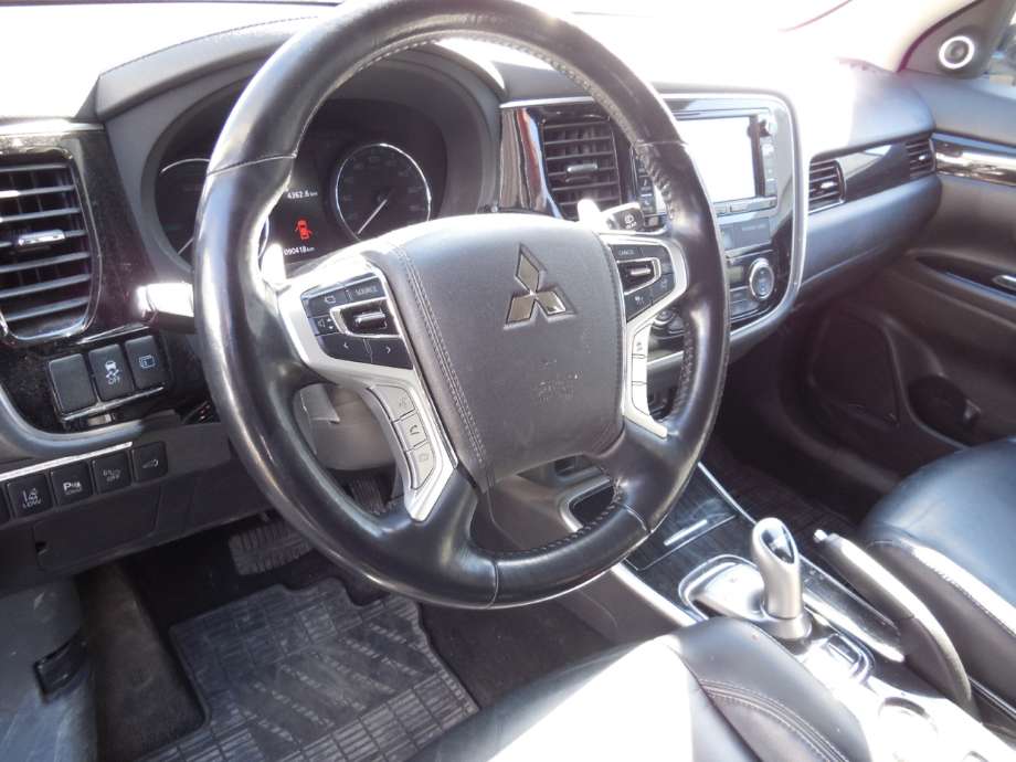 Mitsubishi Outlander 2015-->> (Type III, Fase 2) , Motorkode: 4B11, Girkassekode: 