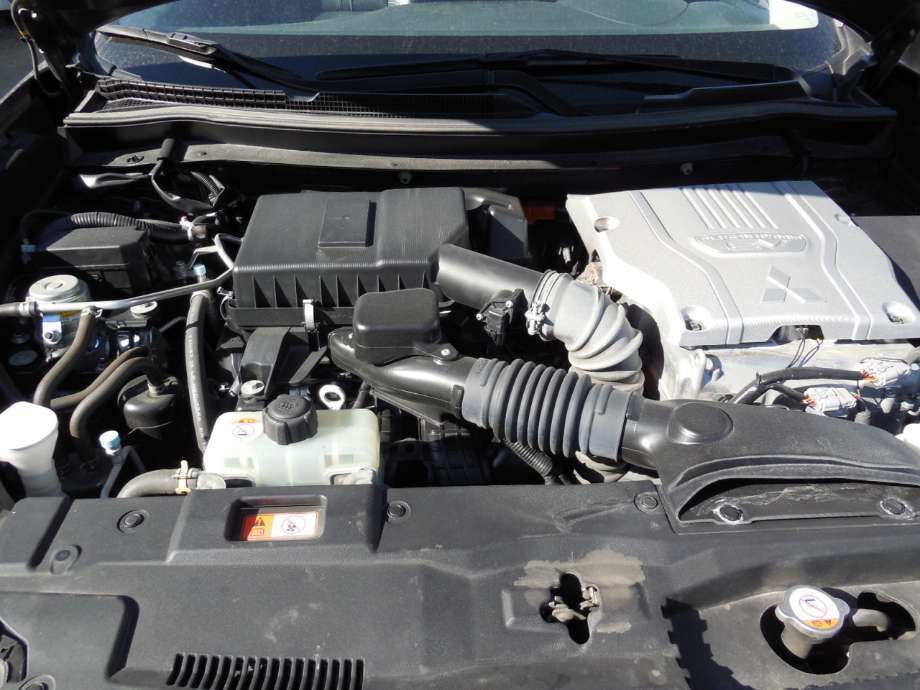 Mitsubishi Outlander 2015-->> (Type III, Fase 2) , Motorkode: 4B11, Girkassekode: 
