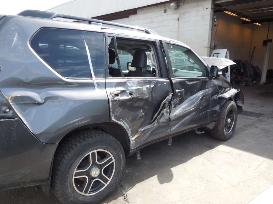 Toyota Land Cruiser 150 2010-2013 (Fase 1) , Motorkode: 1KD-FTV, Girkassekode: