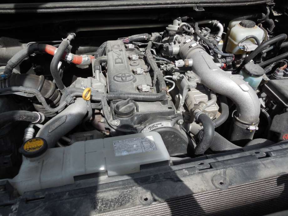 Toyota Land Cruiser 150 2010-2013 (Fase 1) , Motorkode: 1KD-FTV, Girkassekode: