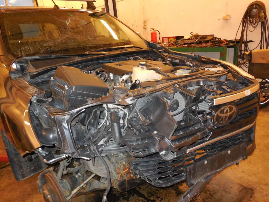 Toyota Hilux 2016-2020 , Motorkode: 2GD-FTV, Girkassekode: