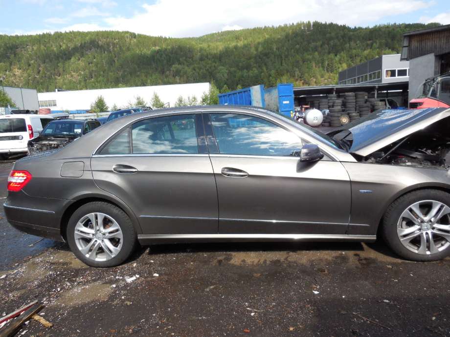 Mercedes E-Klasse 2009-2013 (Fase 1) (W212) (W212), Motorkode: OM651.924, Girkassekode: 722646