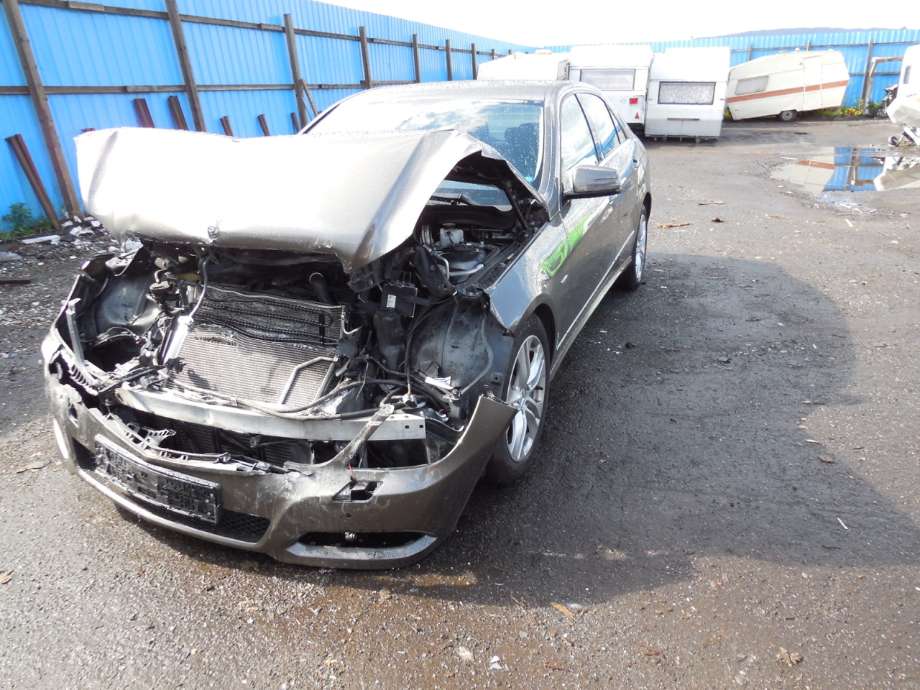 Mercedes E-Klasse 2009-2013 (Fase 1) (W212) (W212), Motorkode: OM651.924, Girkassekode: 722646
