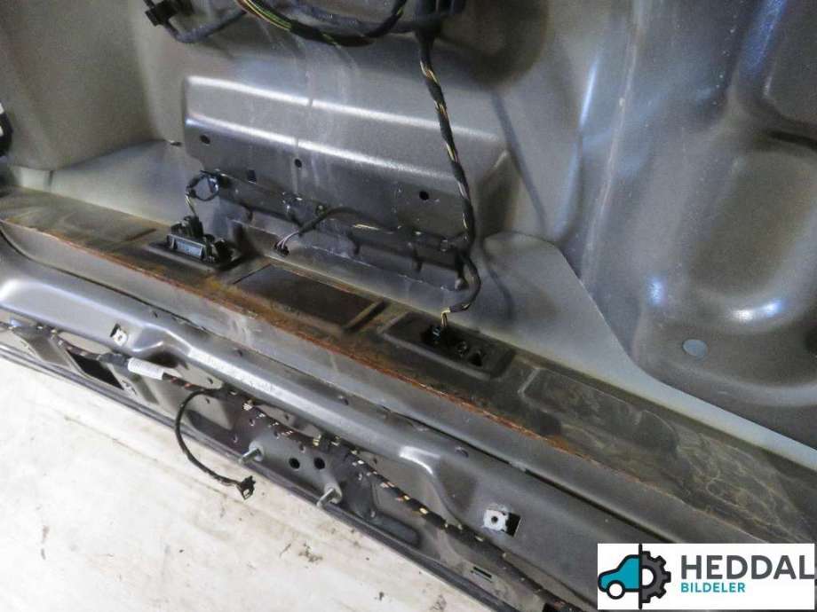 Bakluke til VW Touran 2015-2021 (Type II)  (VOLKSWAGEN|)