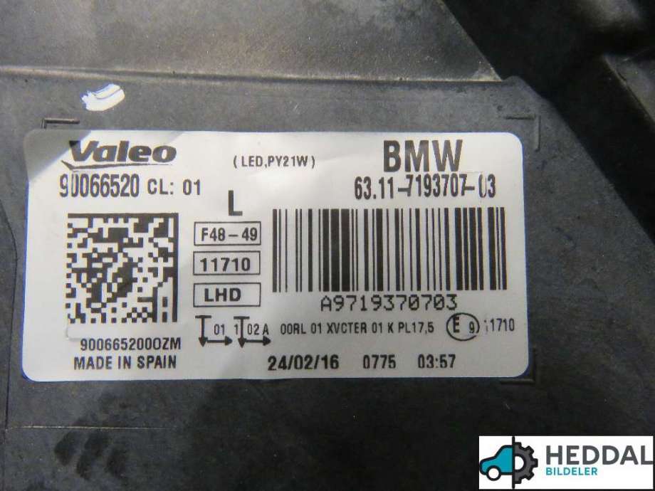 Frontlykt venstre halogen til BMW X1 2015-2022 (F48) (F48) (BMW X1 SDRIVE18D|63 11 7 428 735|)