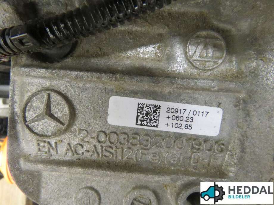 Motor elbil bak til Mercedes EQB 2022-->>  (A2433408802|)