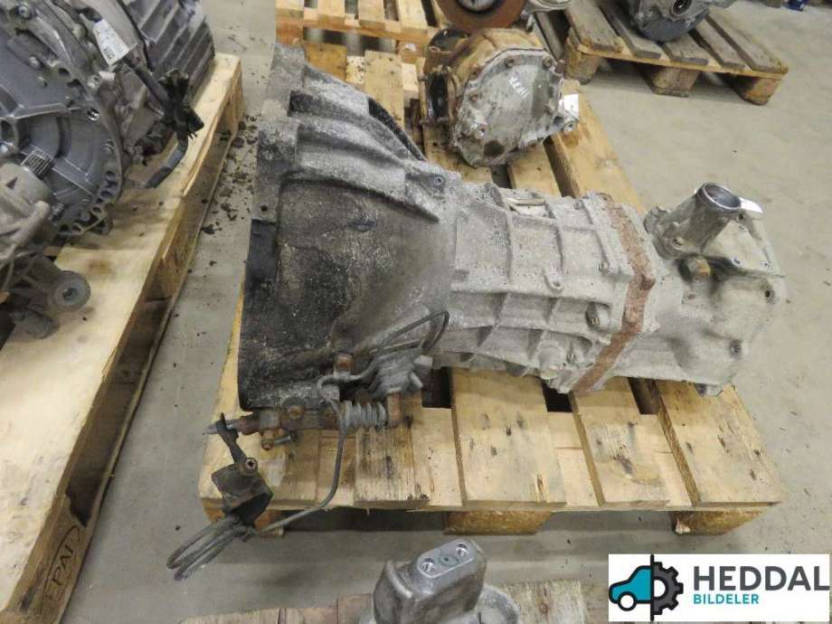 Girkasse manuell 6-trinn til Toyota Hiace 2007-2012 (Fase 3)  (3303026A60|)