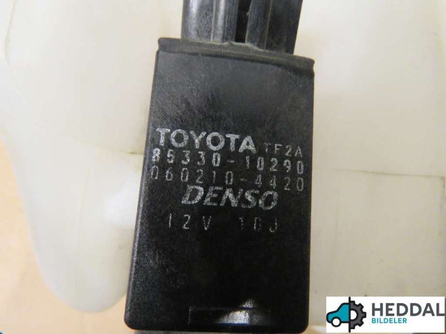 Spylertank til Toyota Hiace 2007-2012 (Fase 3)  (8531526072|)