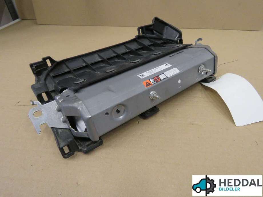 Airbag kne til Toyota RAV4 2019-->> (Type V)  (Toyota RAV4|7390042050C0|)