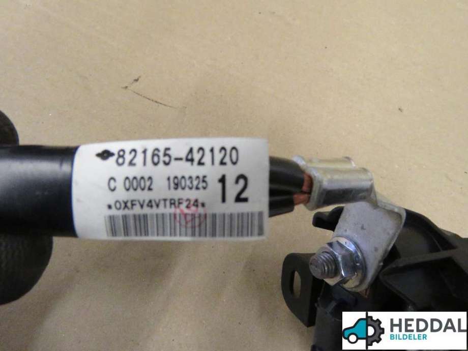 Ledningsnett til Toyota RAV4 2019-->> (Type V)  (Toyota RAV4|82165-42120|)