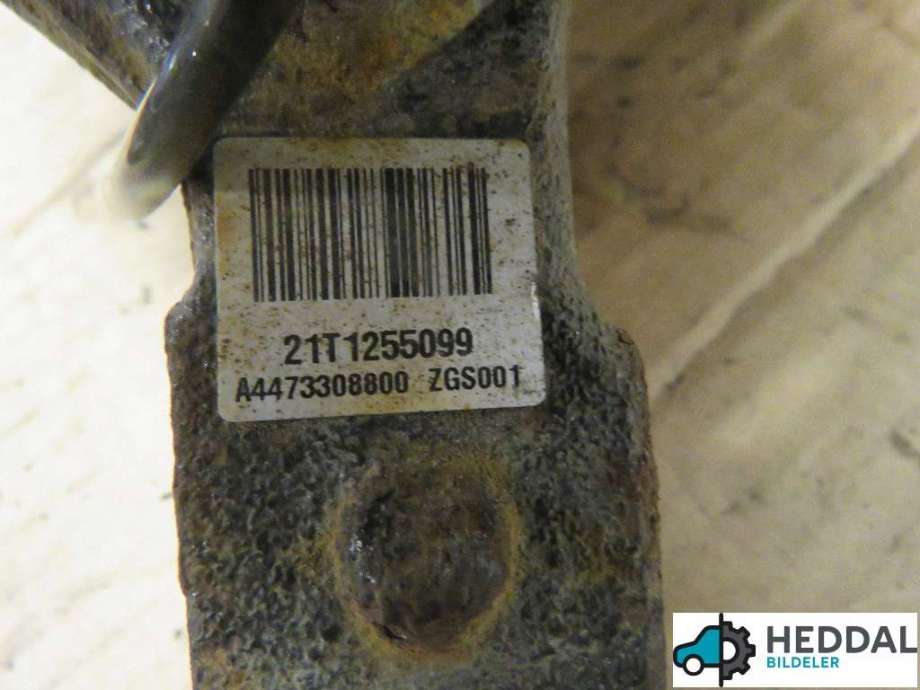 Hjulspindel venstre foran til Mercedes Vito 2014-->> (W447) (W447) (MERCEDES|A 447 330 88 00|)