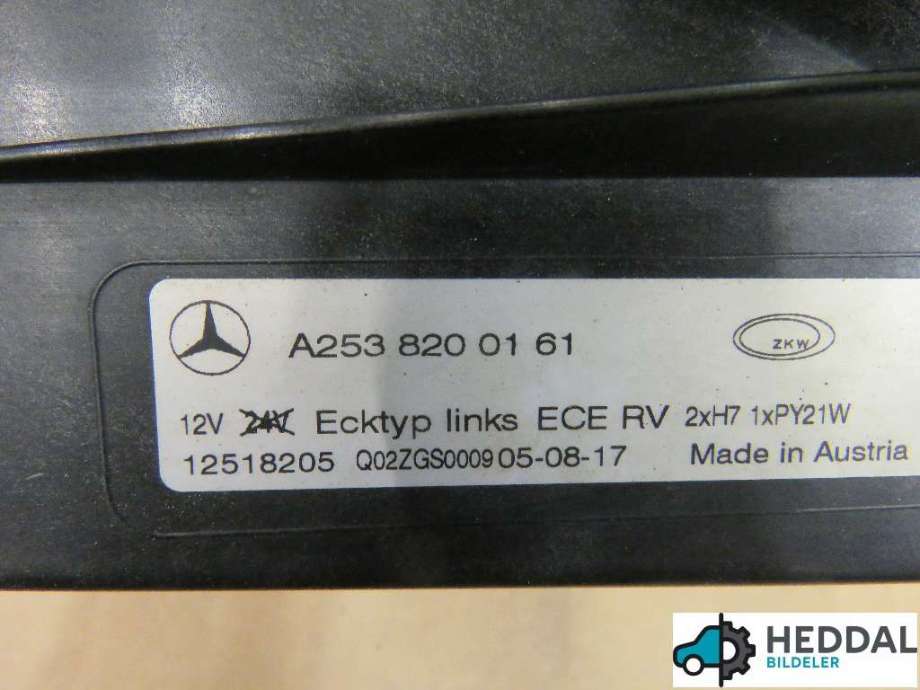 Frontlykt venstre halogen til Mercedes GLC 2015-2022 (X253) (X253) (MERCEDES|A 253 820 01 61|)