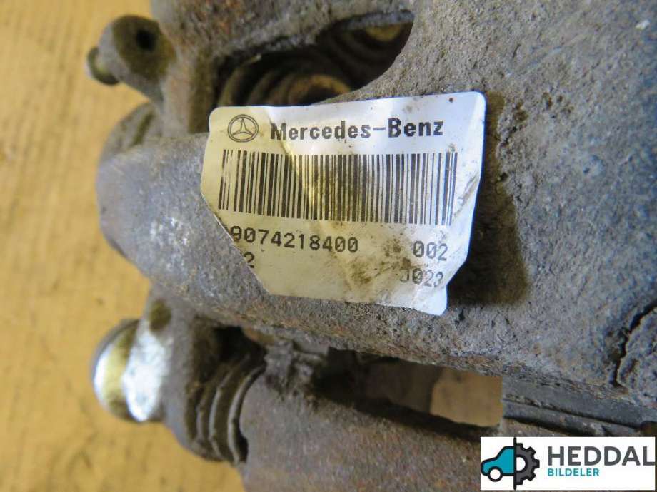 Bremsecaliper venstre foran til Mercedes Sprinter 2018-->> (907/910) (907/910) (MERCEDES|A 907 421 91 00|)