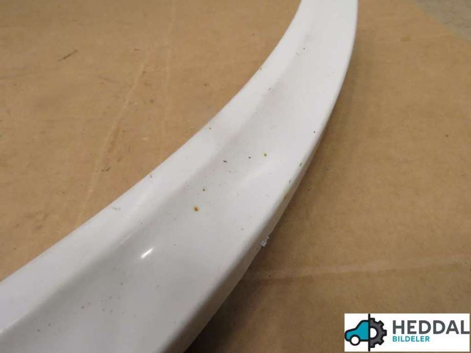 Hjulbuelist venstre foran til BMW X5 2013-2018 (F15) (F15) (BMW|51 77 7 378 583|)