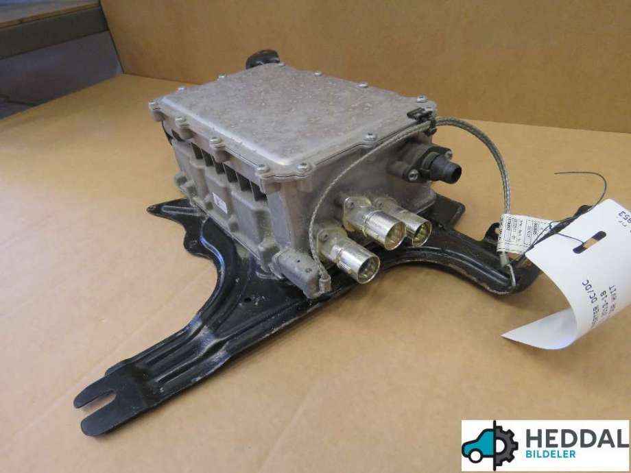 DCDC converter hybrid til BMW X5 2013-2018 (F15) (F15) (BMW||8697850-01)