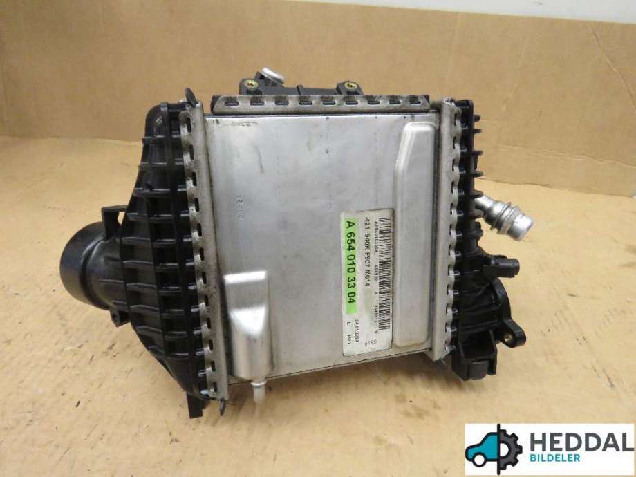Intercooler til Mercedes Sprinter 2018-->> (907/910) (907/910) (MERCEDES|A 654 090 01 00|)