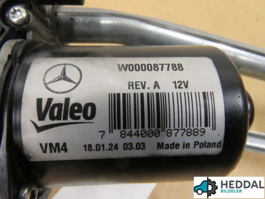 Viskermotor frontrute til Mercedes Sprinter 2018-->> (907/910) (907/910) (MERCEDES|A 910 820 04 00|)