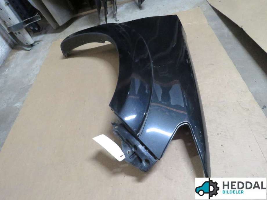 Skjerm høyre foran til Toyota Hilux 2012-2016  (TOYOTA|538110K110|)