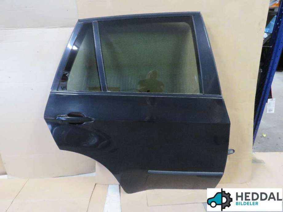 Dør høyre bak til BMW X5, 2007-2013 (E70) (E70) (BMW|41 52 7 261 482)