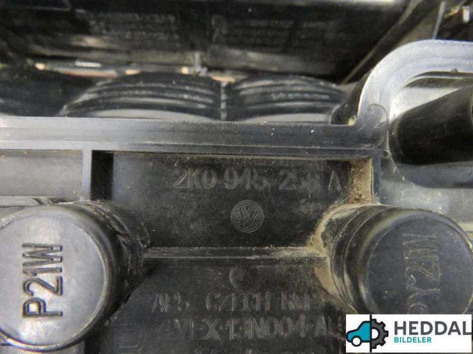 Baklykt høyre til VW Caddy 2004-2010 (Type III, Fase 1)  (2K0 945 096 N|)