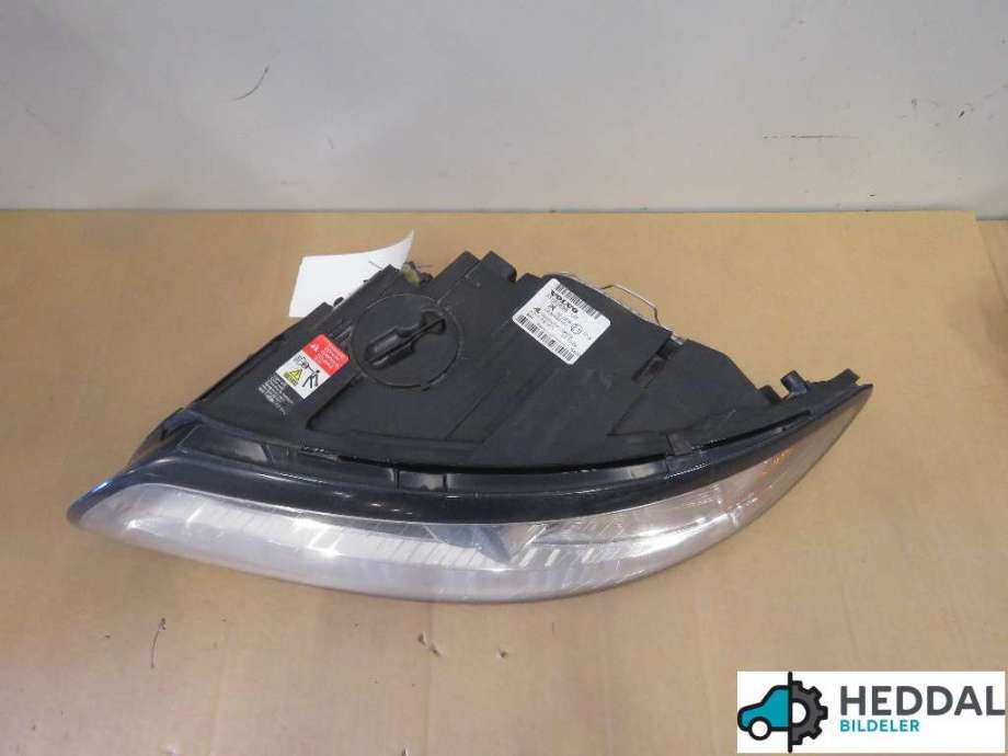 Frontlykt venstre xenon til Volvo V50 2007-2012 (Fase 2) (VOLVO||31265698)