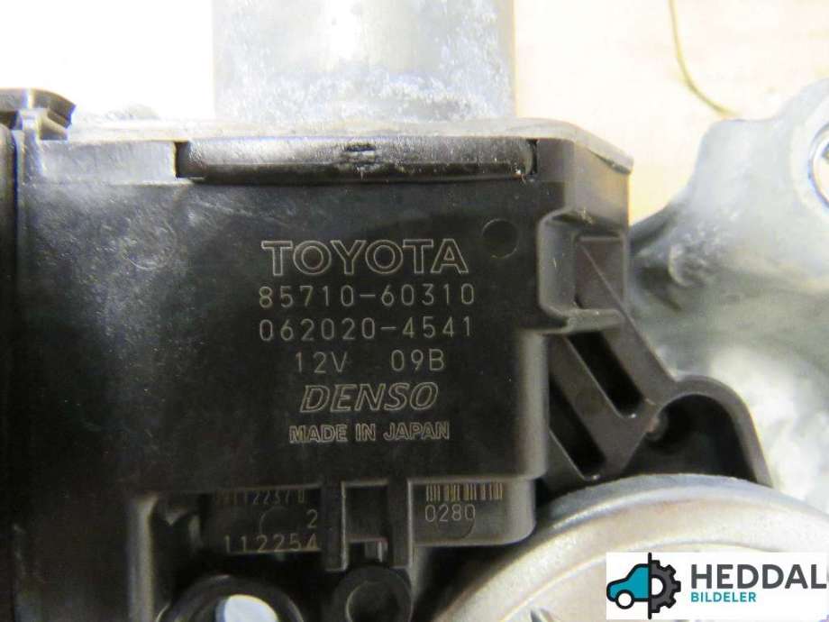 Ruteheis høyre foran til Toyota Land Cruiser 150 2014-->> (Fase 2)  (TOYOTA|6980160090|)