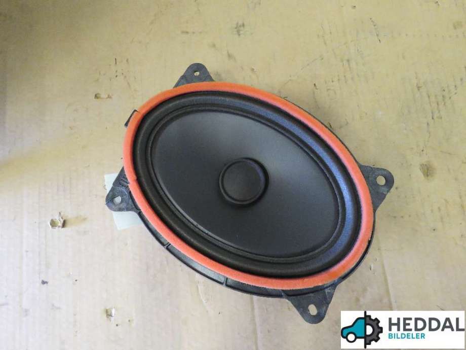 Bilstereo høyttaler til Toyota Land Cruiser 150, 2014-->> (Fase 2) (TOYOTA|8615060240)
